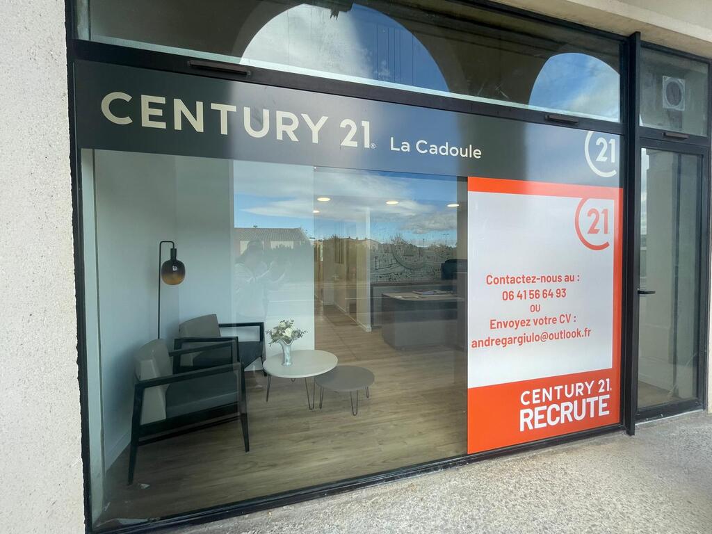 l'équipe de l'agence La Cadoule