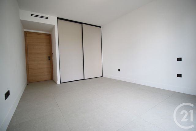 Appartement T3 à vendre - 3 pièces - 84.8 m2 - BAILLARGUES - 34 - LANGUEDOC-ROUSSILLON - Century 21 La Cadoule