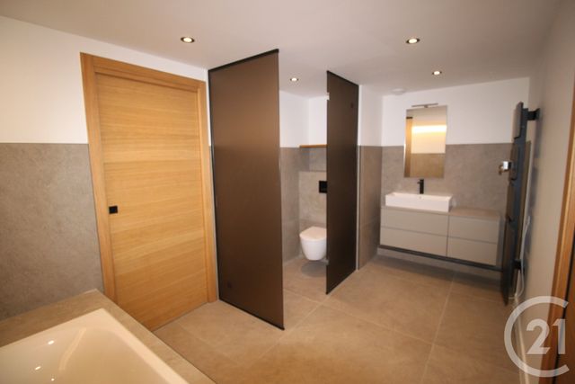 Appartement T4 à vendre - 4 pièces - 132.3 m2 - BAILLARGUES - 34 - LANGUEDOC-ROUSSILLON - Century 21 La Cadoule