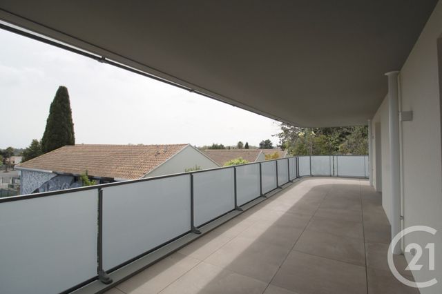 Appartement T3 à vendre - 3 pièces - 124.84 m2 - BAILLARGUES - 34 - LANGUEDOC-ROUSSILLON - Century 21 La Cadoule