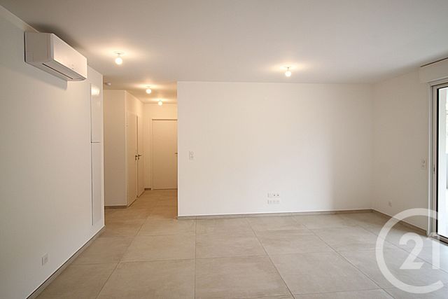Appartement T3 à vendre - 3 pièces - 83.02 m2 - BAILLARGUES - 34 - LANGUEDOC-ROUSSILLON - Century 21 La Cadoule
