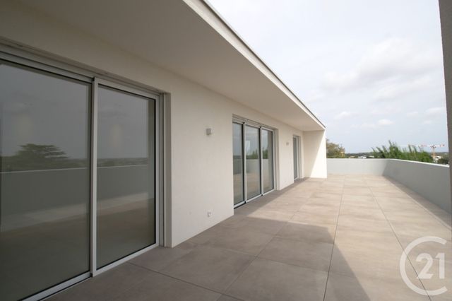 Appartement T4 à vendre - 4 pièces - 126.52 m2 - BAILLARGUES - 34 - LANGUEDOC-ROUSSILLON - Century 21 La Cadoule