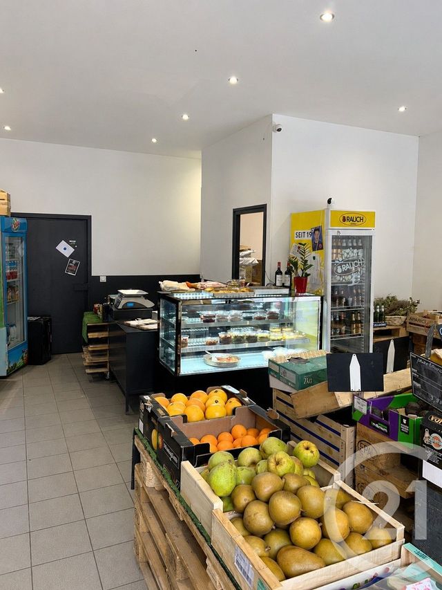 divers à vendre - 25.0 m2 - MARSEILLE - 13007 - PROVENCE-ALPES-COTE-D-AZUR - Century 21 La Cadoule