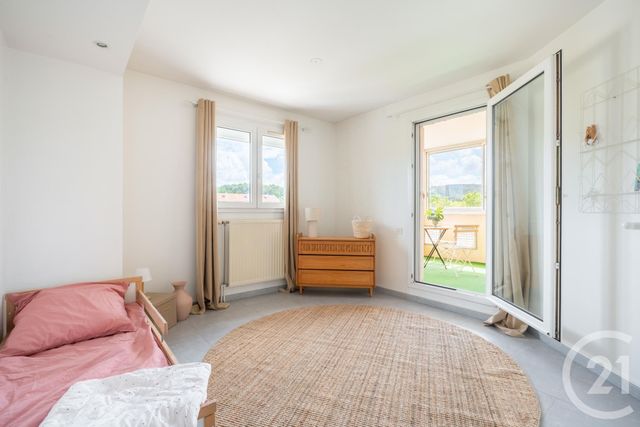 Appartement T5 à vendre - 5 pièces - 129.0 m2 - AIX EN PROVENCE - 13 - PROVENCE-ALPES-COTE-D-AZUR - Century 21 La Cadoule